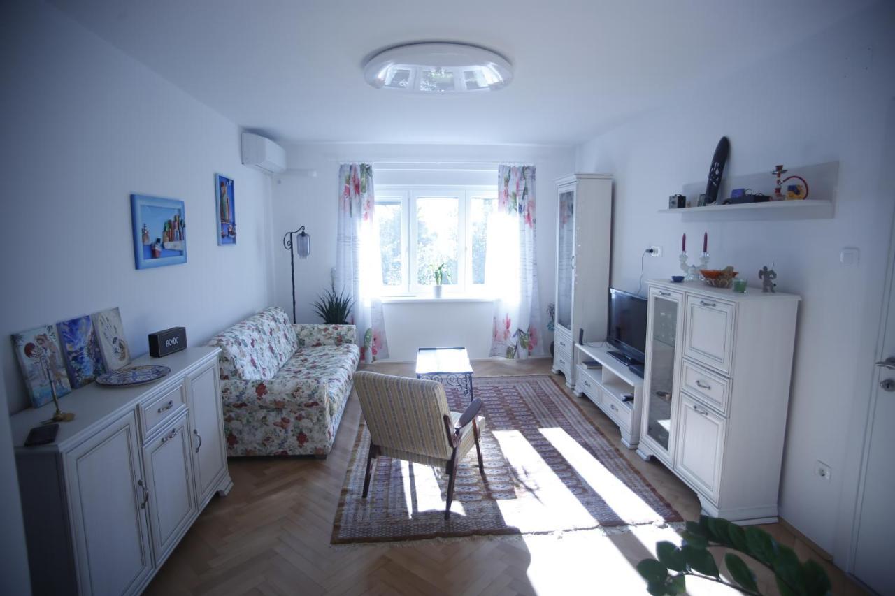 Apartman Mami-Krok Rijeka Exteriör bild